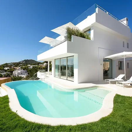 Villa Charming In Delightful Gateway *
