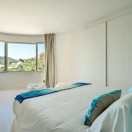 Villa Charming In Delightful Gateway Talamanca (Ibiza)